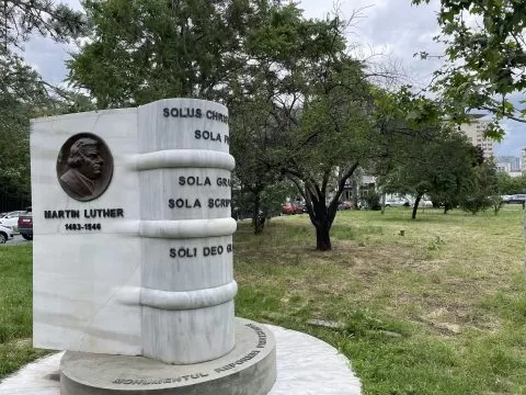 monumentul reformei protestante, luther, curatorial